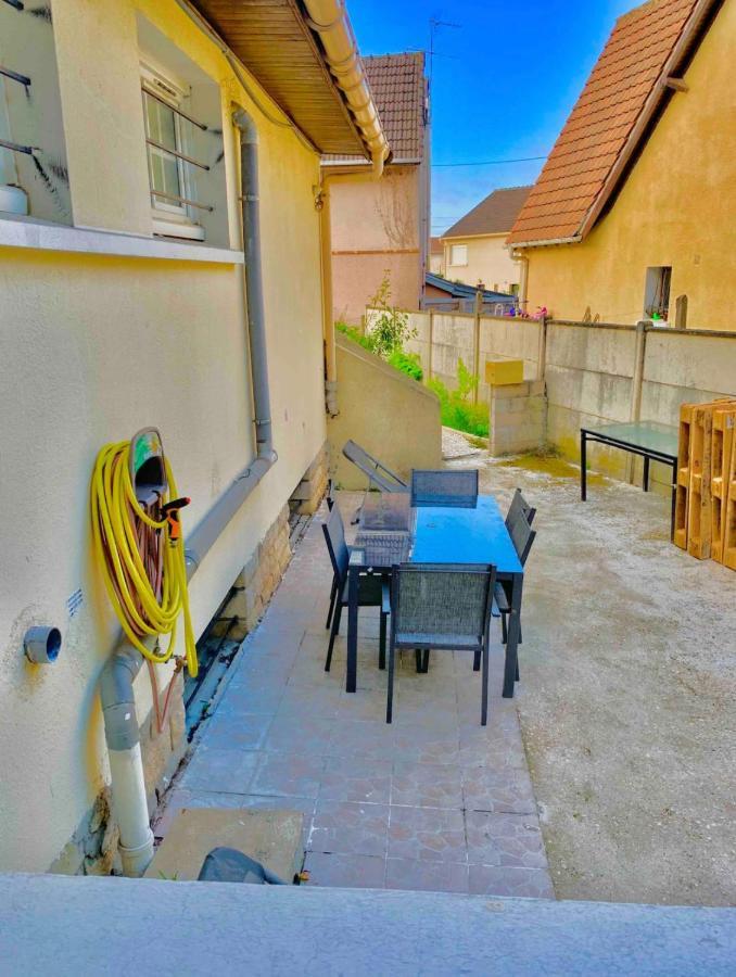 Appartement Cosy Proche Roissy Cdg Asterix Disneyland Paris Goussainville  Exterior photo
